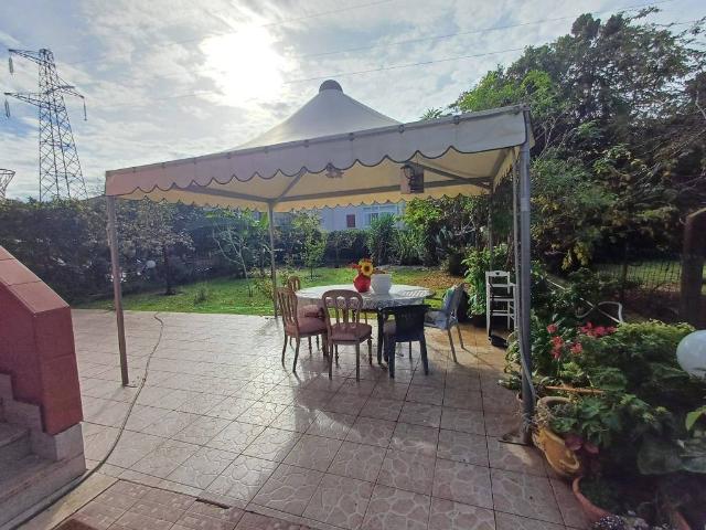 Villa Schiera in vendita a Borgata Carrara, Sermoneta