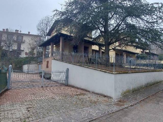 Villa Schiera in vendita a Unione dei comuni del Frignano, Serramazzoni