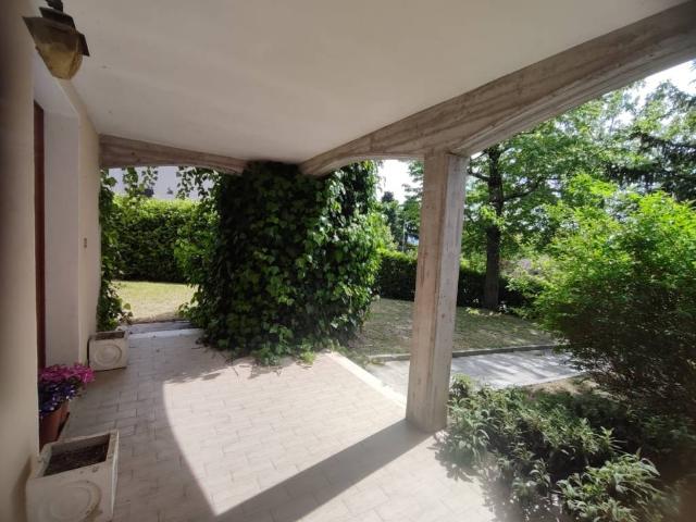 Villa Schiera in vendita a Unione dei comuni del Frignano, Serramazzoni
