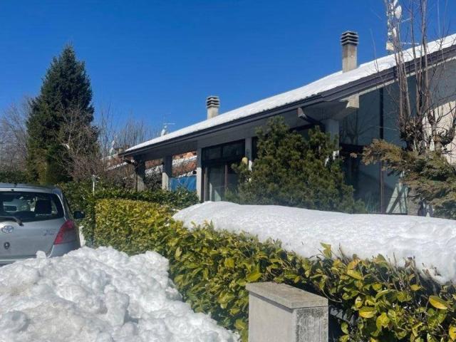 Villa Schiera in vendita a Unione dei comuni del Frignano, Serramazzoni