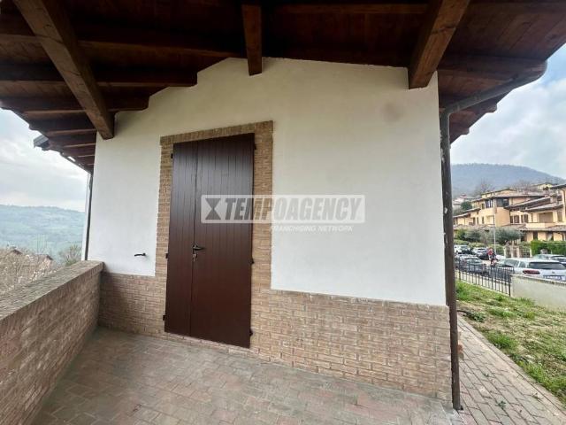Villa Schiera in vendita a Unione dei comuni del Frignano, Serramazzoni