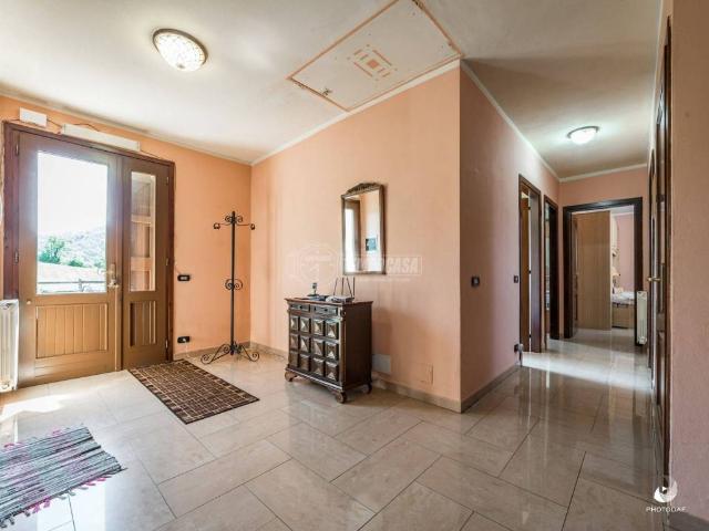 Villa Schiera in vendita a Unione dei comuni del Frignano, Serramazzoni
