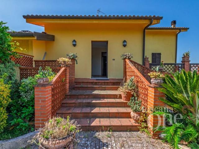Villa Schiera in vendita a Serravalle Pistoiese, Toscana