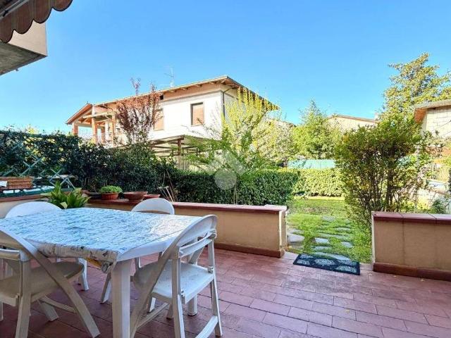 Villa Schiera in vendita a Serravalle Pistoiese, Toscana