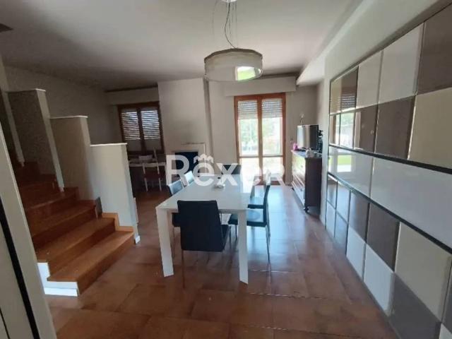 Villa Schiera in vendita a Marche, Fermo