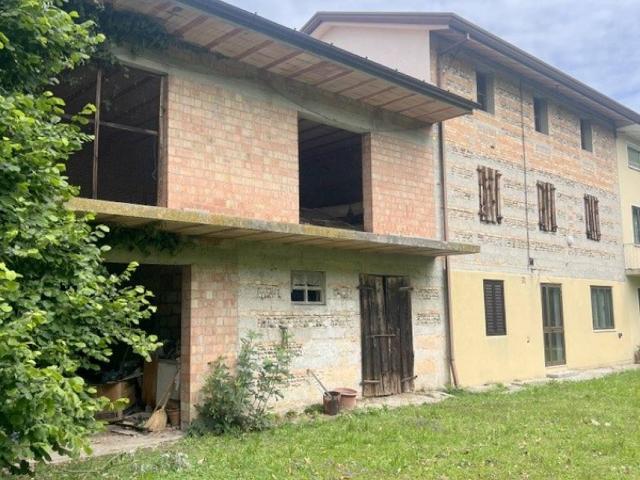 Villa Indipendente in vendita a Sesto Al Reghena, Friuli-Venezia Giulia