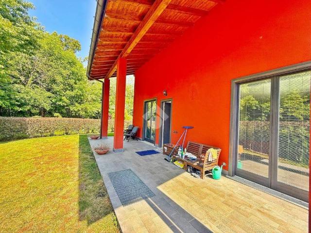 Villa Schiera in vendita a Santa Fe, Sesto Calende