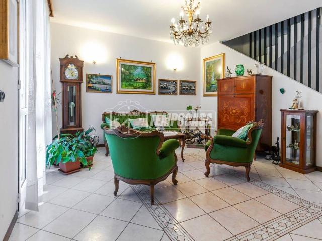 Villa Schiera in vendita a Cascine Olona, Settimo Milanese