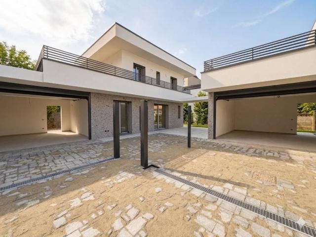 Villa Schiera in vendita a Altopiano di Seveso, Seveso