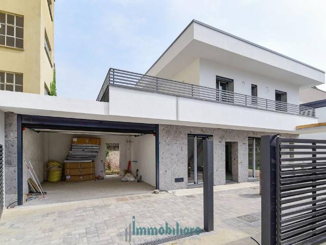 Villa Schiera in vendita a Altopiano di Seveso, Seveso