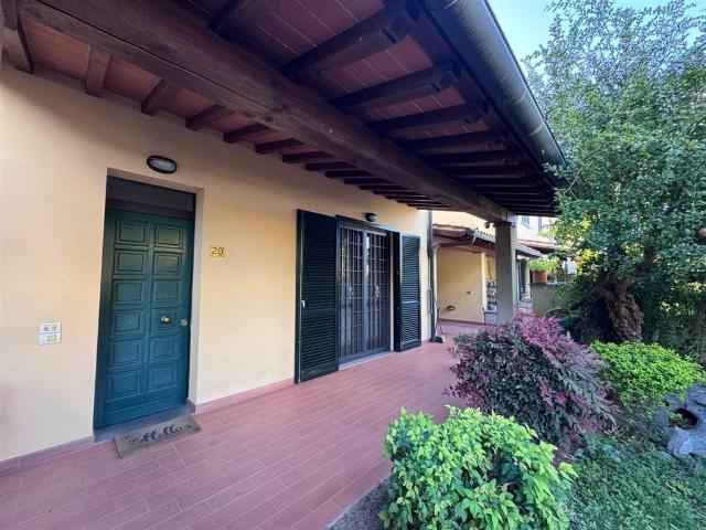 Villa Schiera in vendita a San Mauro, Signa