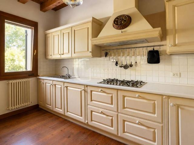 Villa Schiera in vendita a Carbonera, Veneto