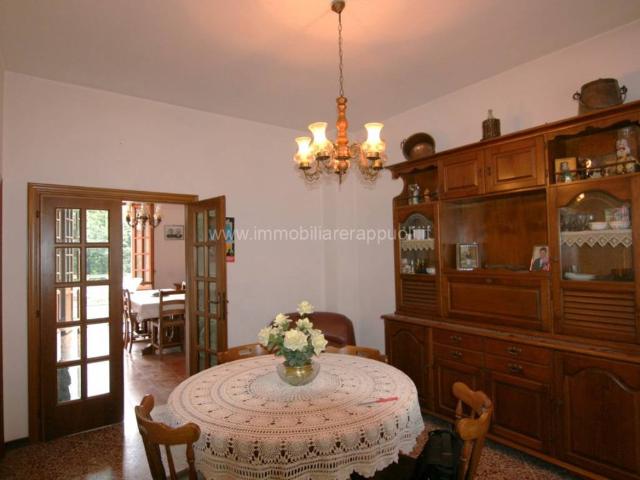 Villa Schiera in vendita a Pieve Di Sinalunga, Toscana