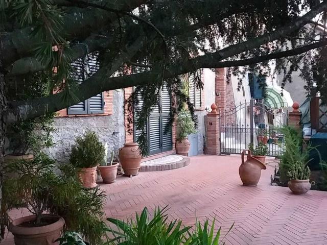 Villa Schiera in vendita a Pieve Di Sinalunga, Toscana