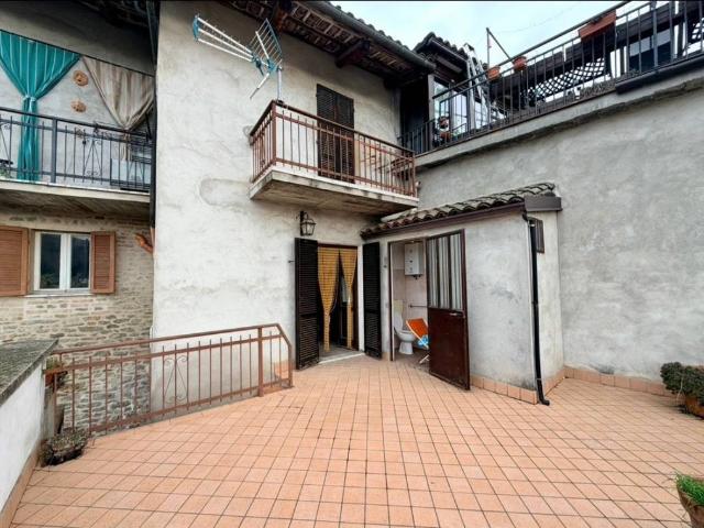 Villa Schiera in vendita a Piemonte, Cuneo