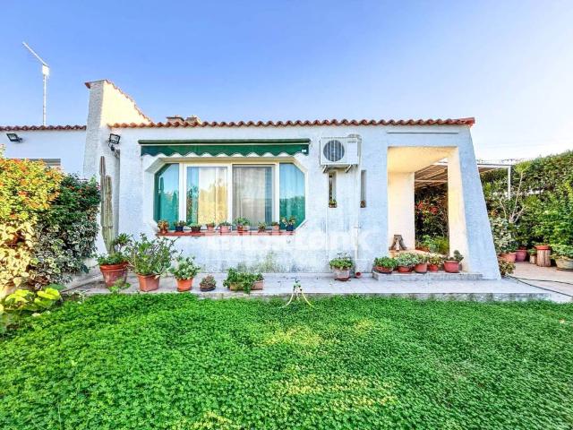 Villa Schiera in vendita a Siracusa, Sicilia