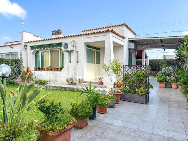 Villa Schiera in vendita a Siracusa, Sicilia