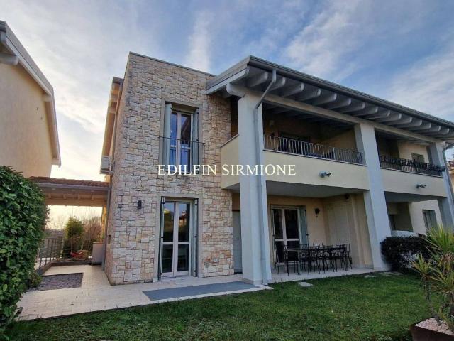 Villa Schiera in vendita a Sirmione, Lombardia