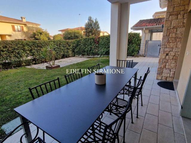 Villa Schiera in vendita a Sirmione, Lombardia
