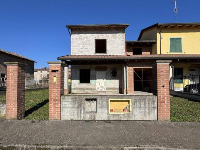 Villa Schiera in vendita a Sissa Trecasali, Gramignazzo