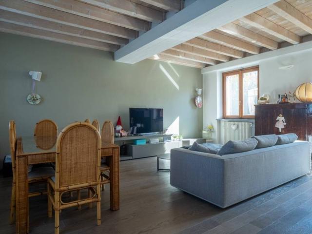 Villa Schiera in vendita a Siziano, Lombardia
