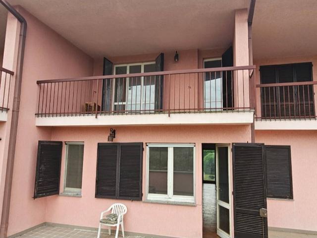 Villa Schiera in vendita a Piemonte, Novara