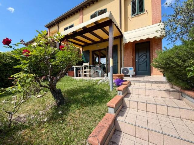 Villa Schiera in vendita a Sogliano Al Rubicone, Reggio Emilia
