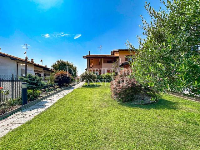 Villa Schiera in vendita a Concagno, Solbiate con Cagno