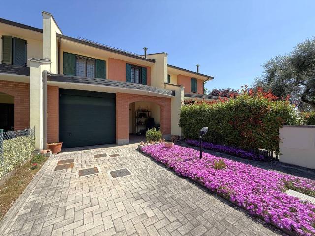Villa Schiera in vendita a Unione delle Terre d'Argine, Soliera