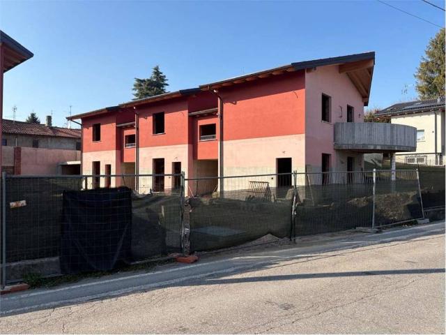 Villa Schiera in vendita a Mezzana, Somma Lombardo