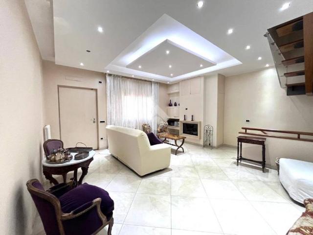 Villa Schiera in vendita a Borgo Casamale, Somma Vesuviana