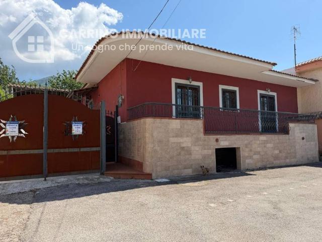 Villa Schiera in vendita a Borgo Casamale, Somma Vesuviana