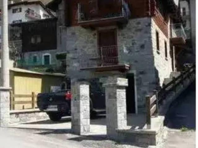 Villa Schiera in vendita a Comunità montana Alta Valtellina, Sondalo
