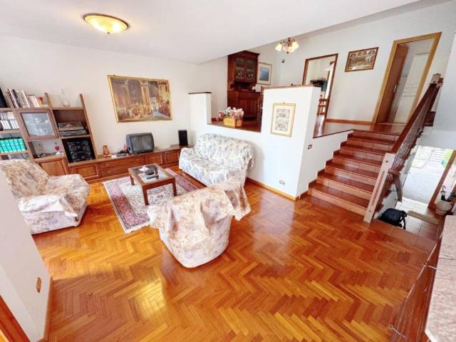 Villa Schiera in vendita a Sorbolo Mezzani, Sorbolo