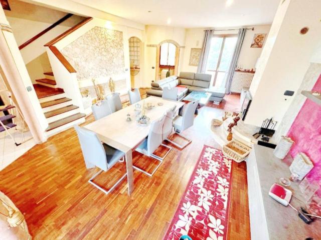 Villa Schiera in vendita a Sorbolo Mezzani, Coenzo