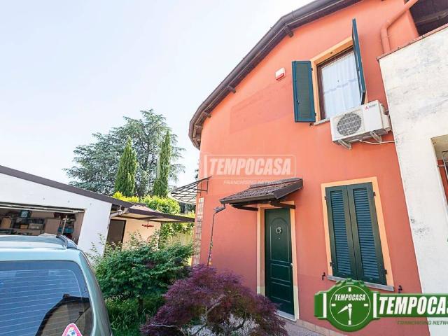 Villa Schiera in vendita a Soresina, Lombardia