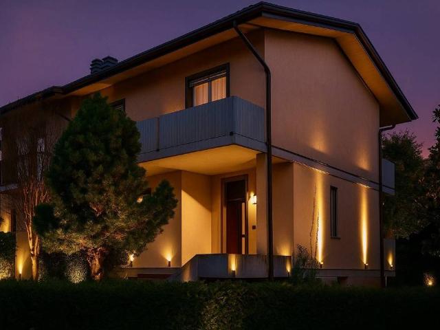 Villa Schiera in vendita a Azzonica, Sorisole