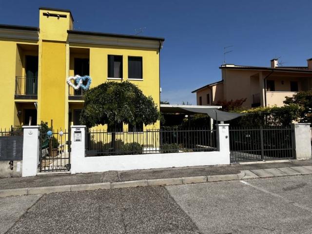 Villa Schiera in vendita a Sossano, Veneto
