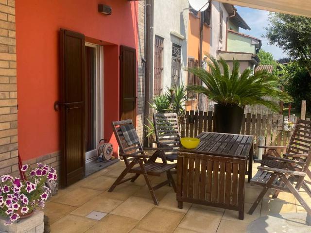 Villa Schiera in vendita a Spessa, Pavia