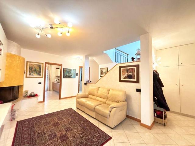 Villa Schiera in vendita a Rossignago, Spinea