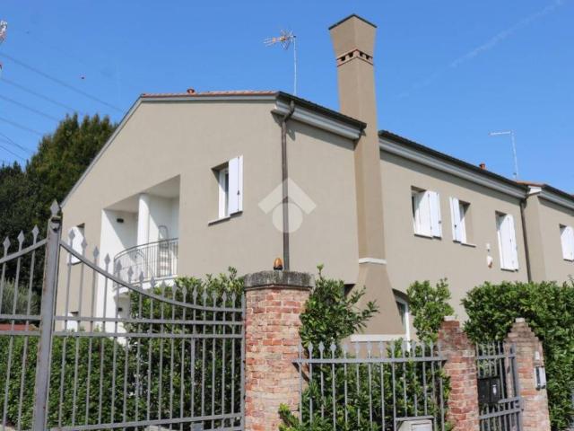 Villa Schiera in vendita a Fossa, Spinea