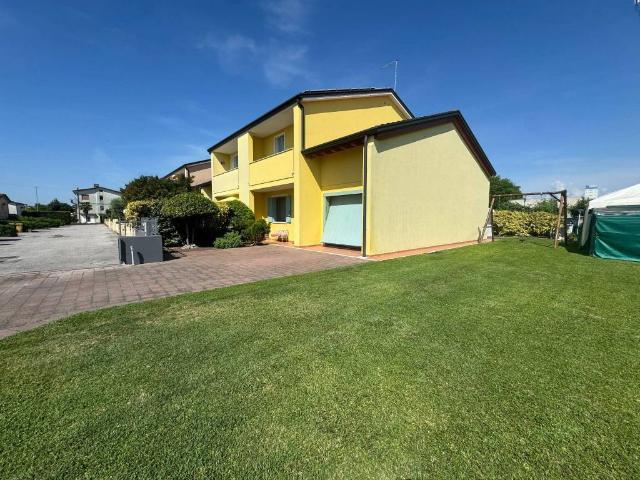 Villa Schiera in vendita a Busco, Spresiano