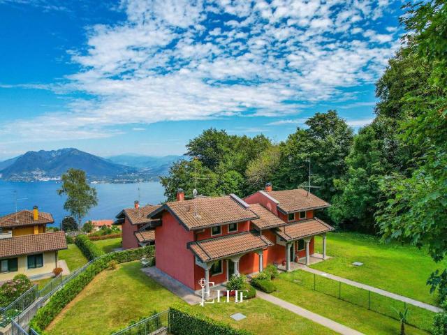 Villa Schiera in vendita a Piemonte, Verbano-cusio-ossola