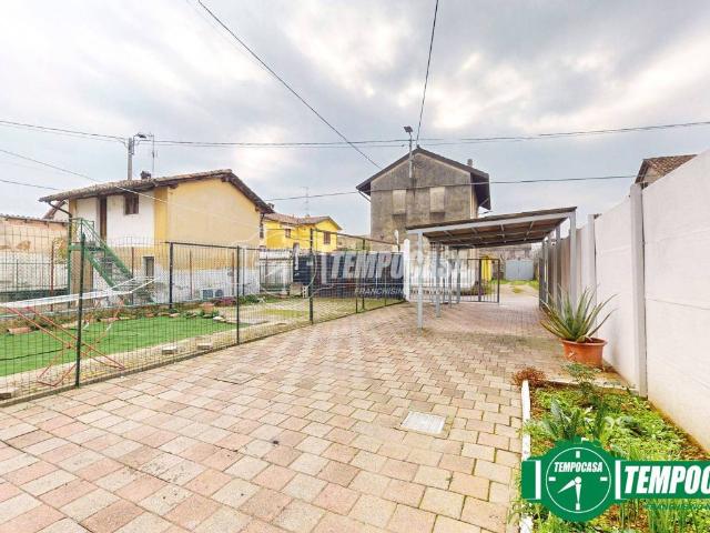 Villa Schiera in vendita a Suardi, Lombardia