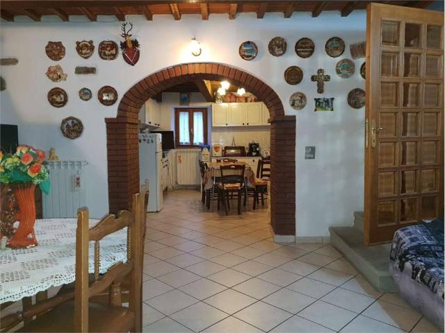 Villa Schiera in vendita a Santa Mama, Subbiano
