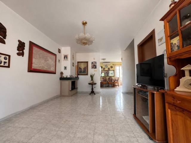Villa Schiera in vendita a Puglia, Lecce