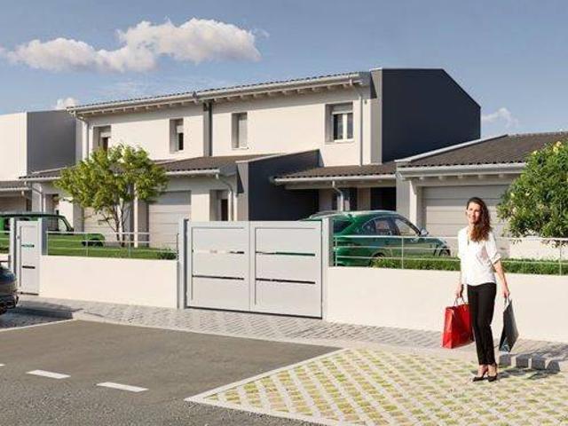 Villa Schiera in vendita a Suzzara, Lombardia
