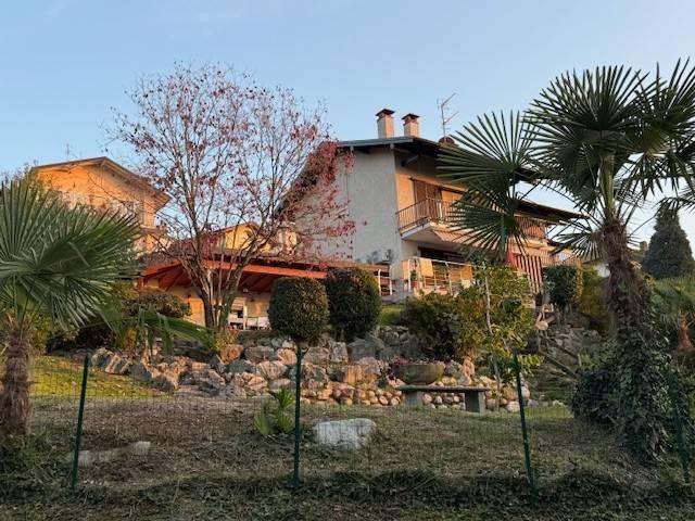 Villa Schiera in vendita a Cheglio, Taino