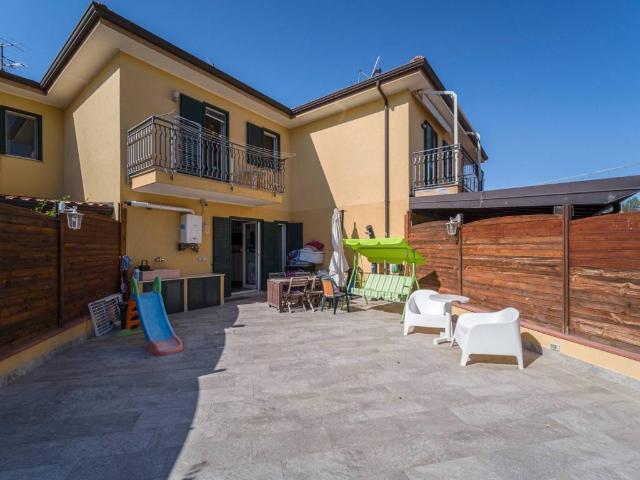 Villa Schiera in vendita a Taormina, Sicilia