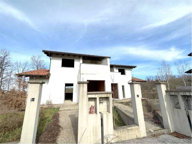 Villa Schiera in vendita a Piemonte, Alessandria